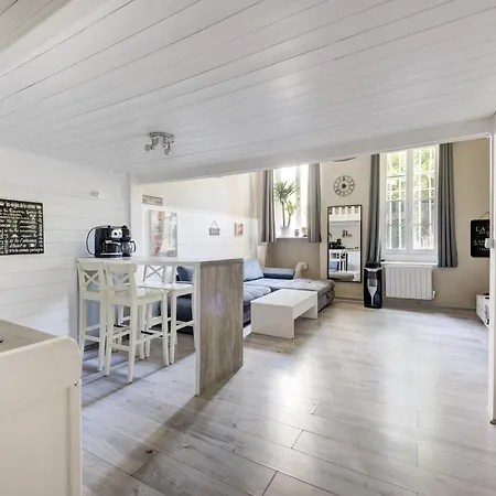 « Le Vieux Lyon » 45 M2 Tt Equipe Clim