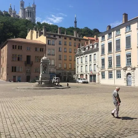 Apartamento « Le Vieux Lyon » 45 M2 Tt Equipe Clim